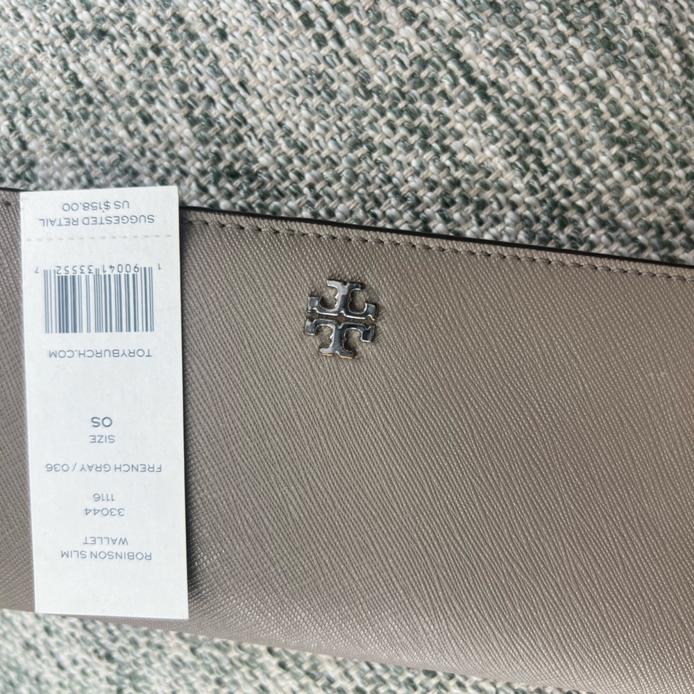 Tory Burch- Robinson slim wallet